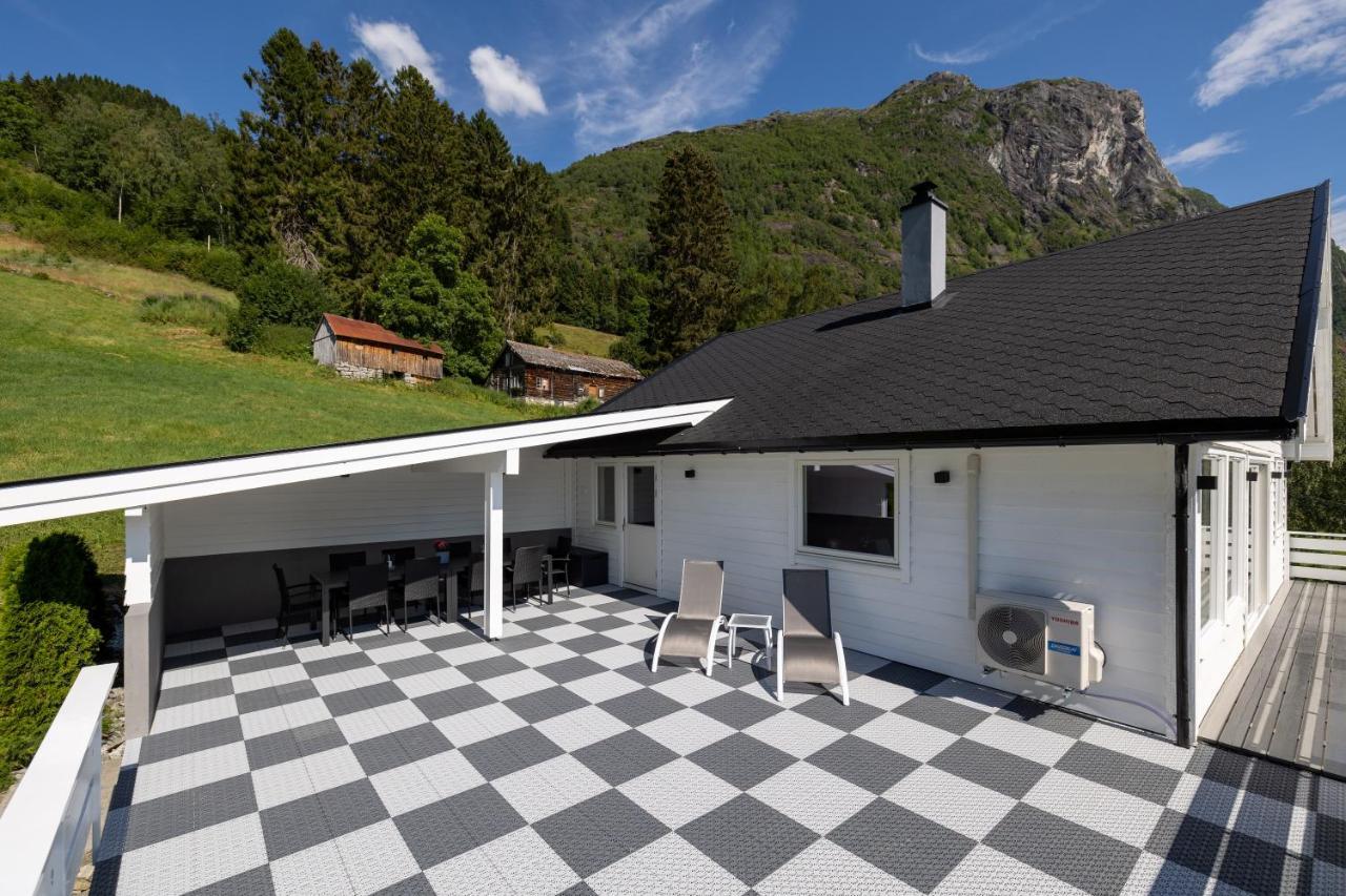 Flotunet - Jornhuset Stryn Exterior foto